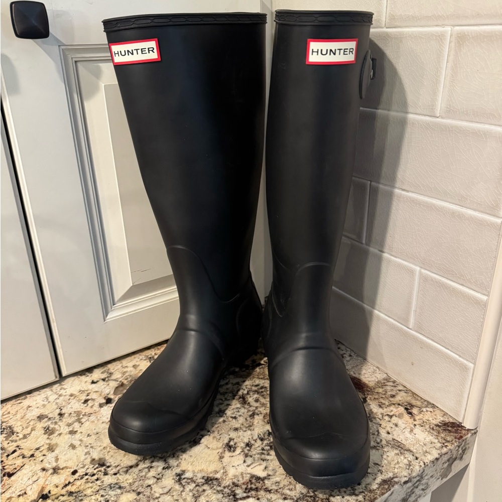 Hunter Black Winter & Rain Boots Womens Size 7